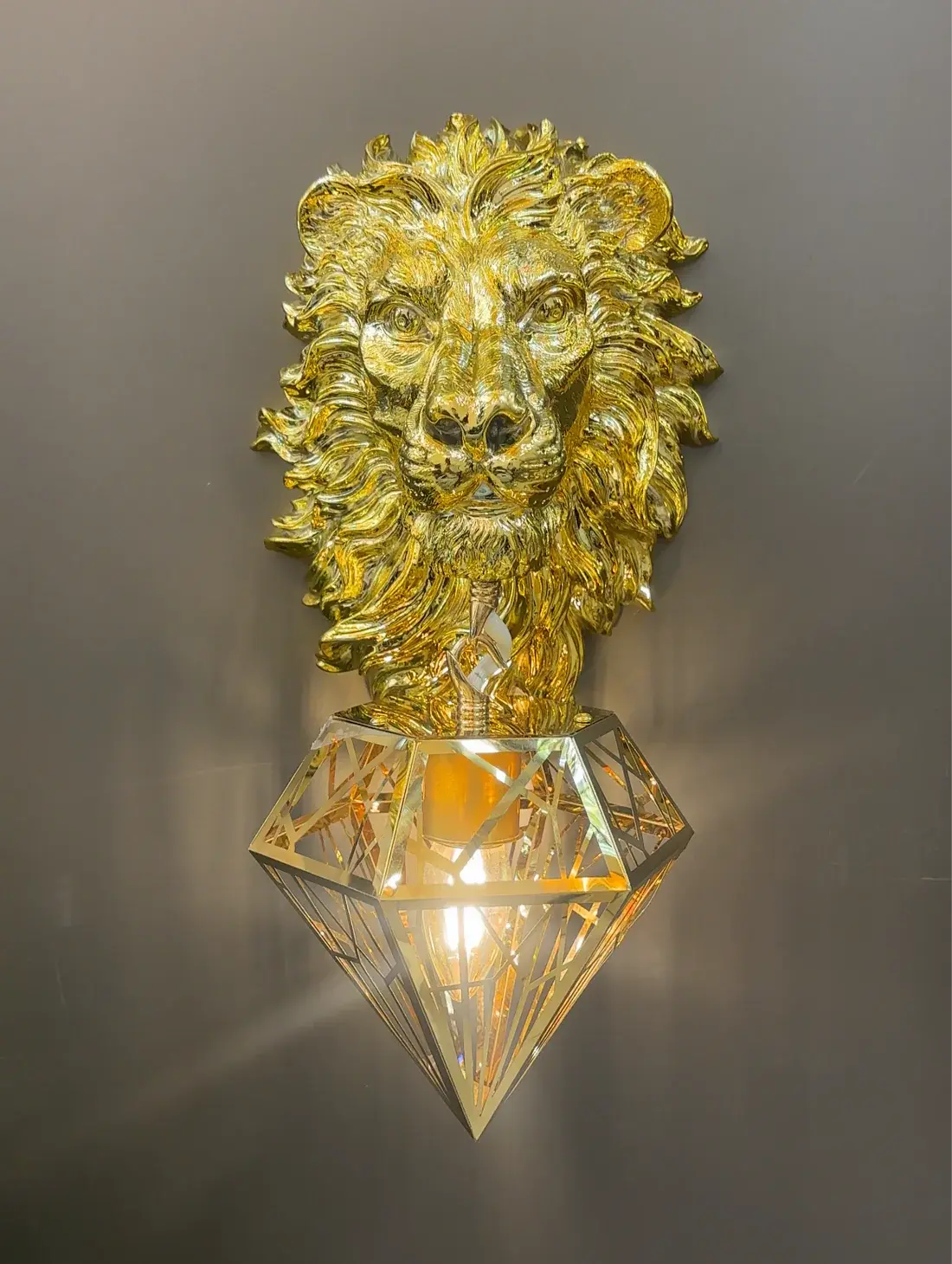 Lion Wall Light